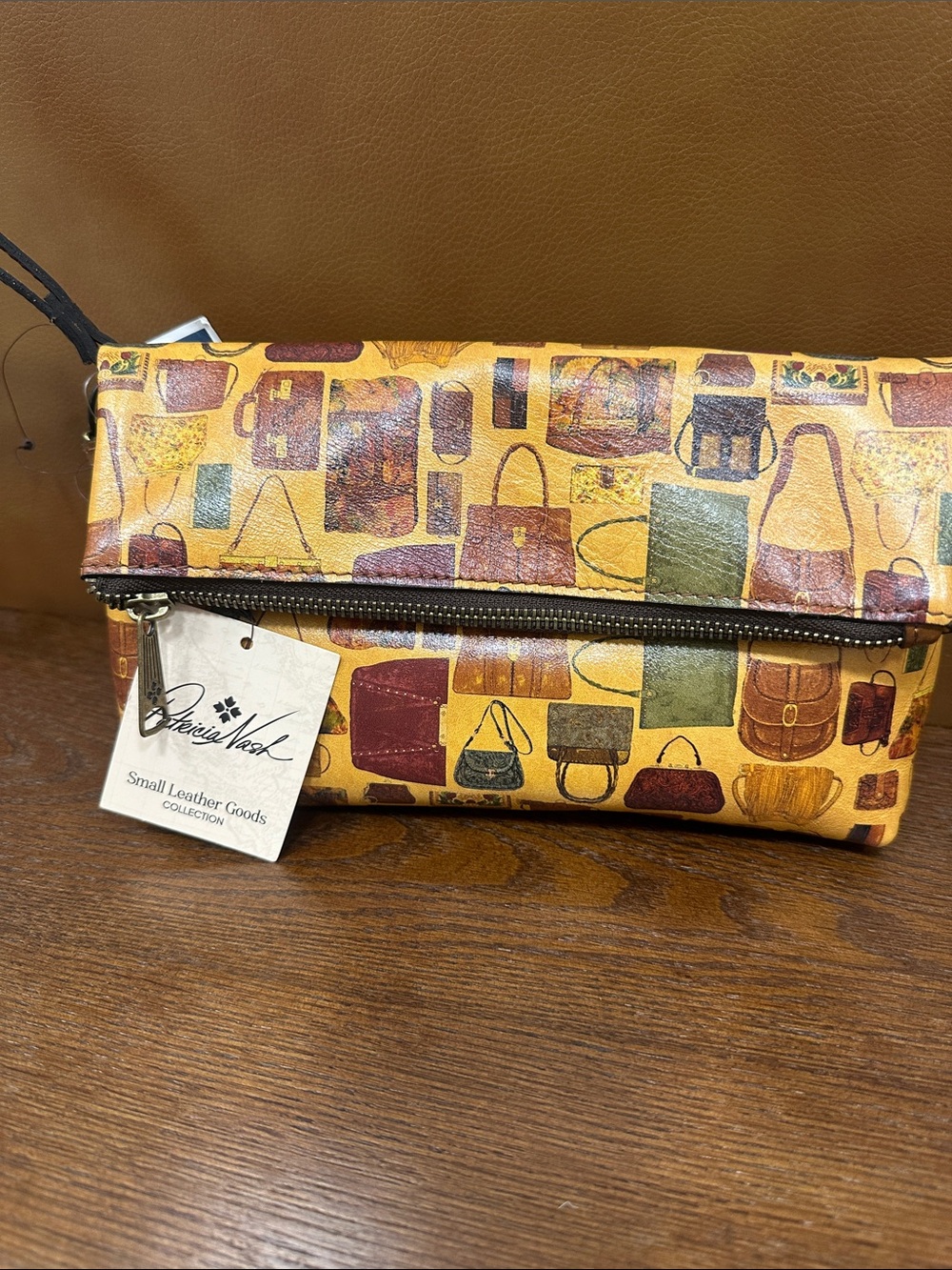 Patricia Nash Valerie Clutch